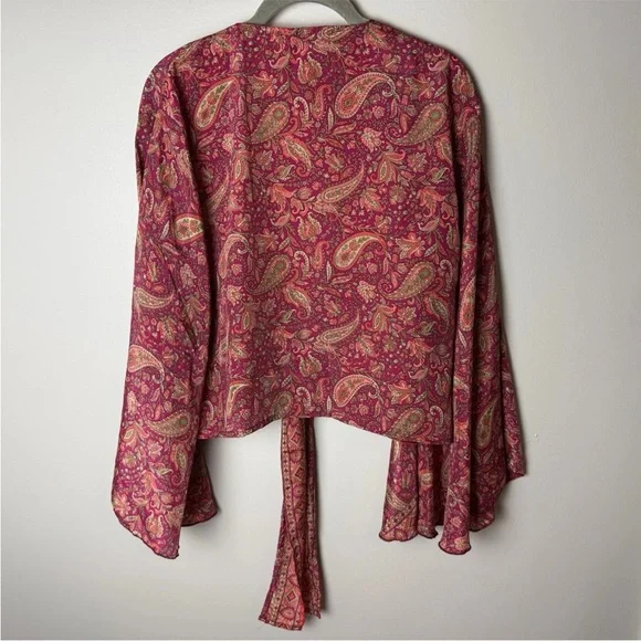 SOLD Vibrant Boho Tie Blouse Size XL Top Flutter Sleeves Paisley Floral Silk - Picture 6 of 8